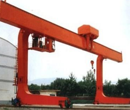 L型電動(dòng)葫蘆門式起重機(jī)
